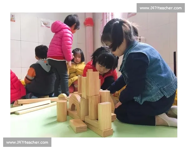 《全面剖析体育赛事精彩瞬间与关键战术细节的复盘写作思路》